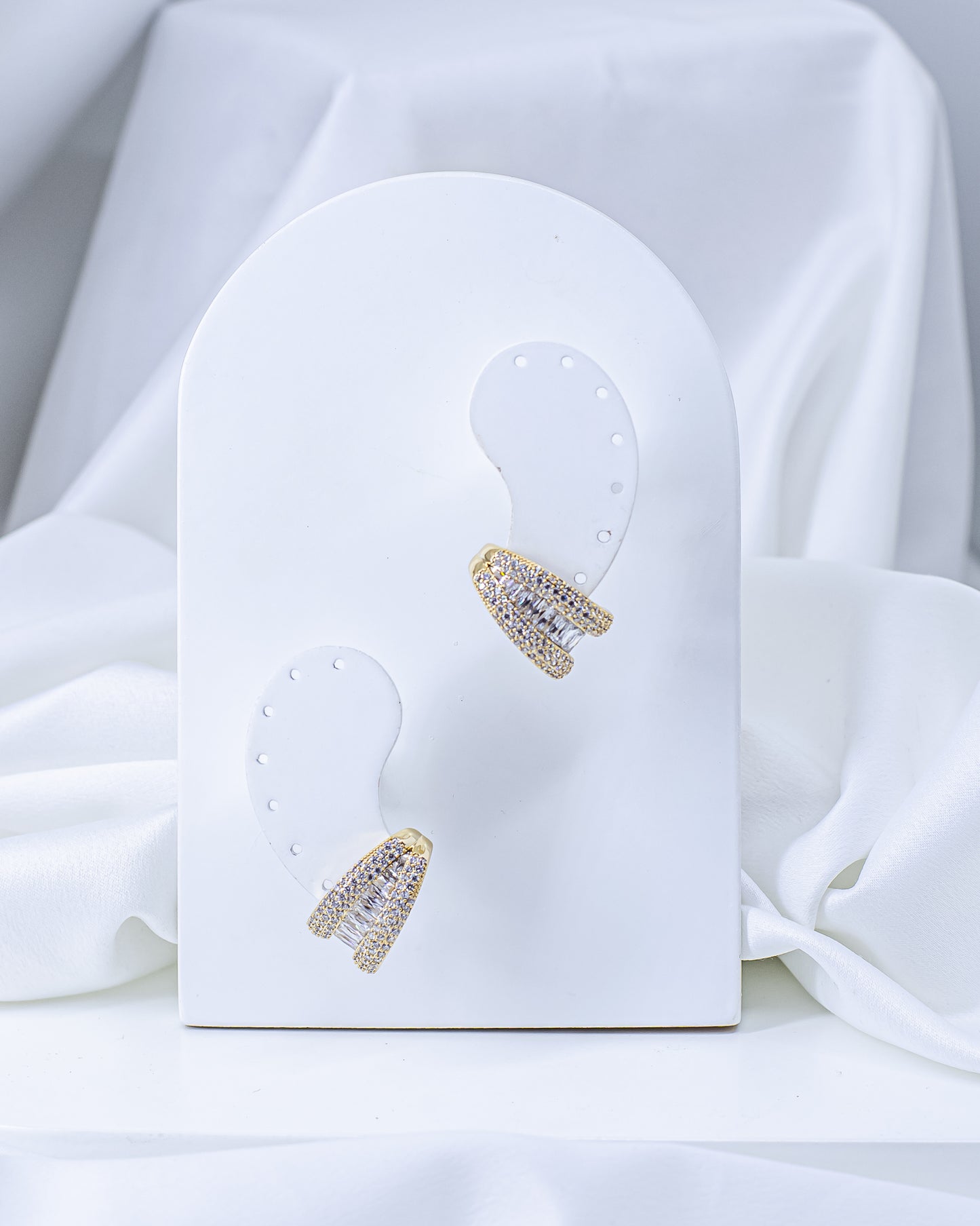 Brinco Ear Hook 2,5cm Microcravejado