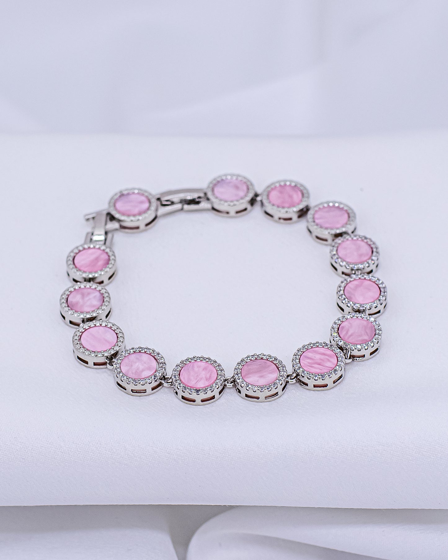 Pulseira Círculo Rosa Cravejada Ródio Branco
