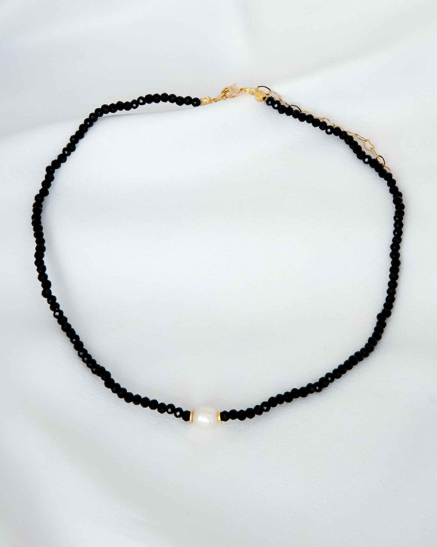 Choker Cristal Preto e Pérola de Água Doce