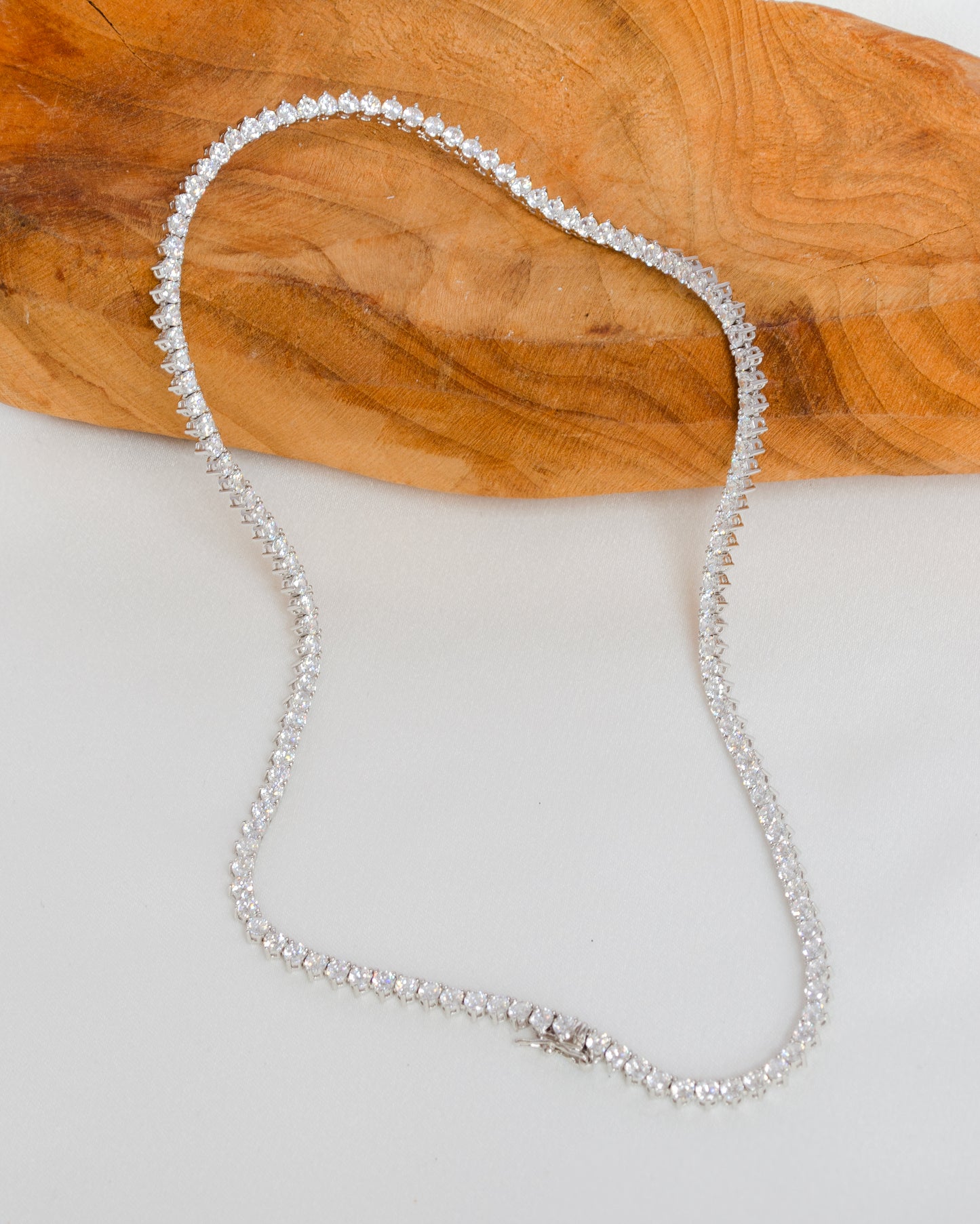 Choker Riviera Ródio Branco 42cm Zircônia 3mm