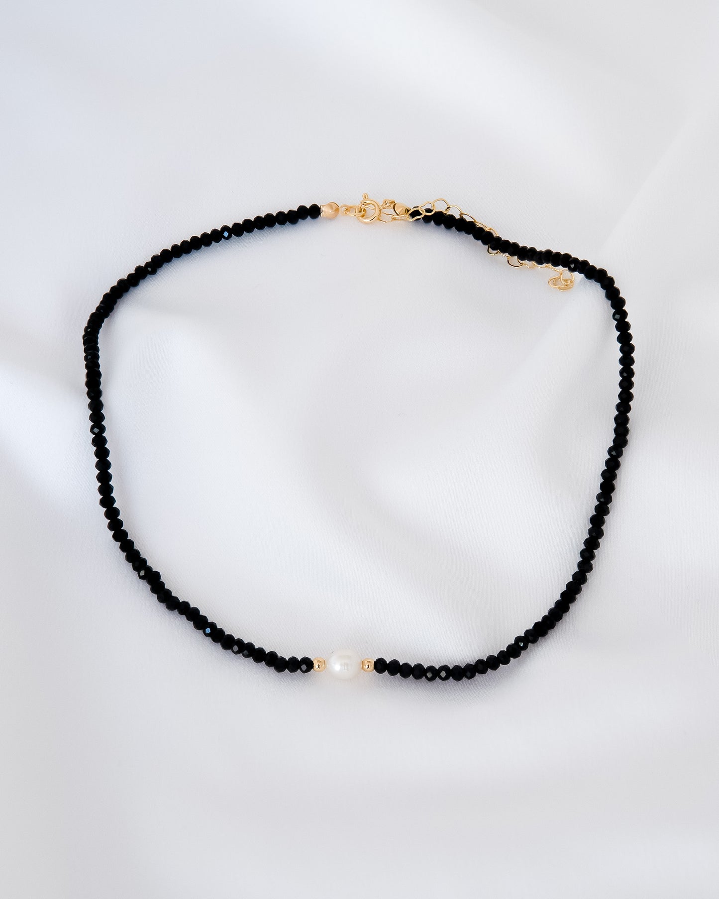 Choker Cristal Preto e Pérola de Água Doce