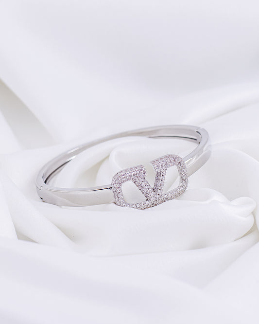 Bracelete Retângulo V Cravejado Ródio Branco
