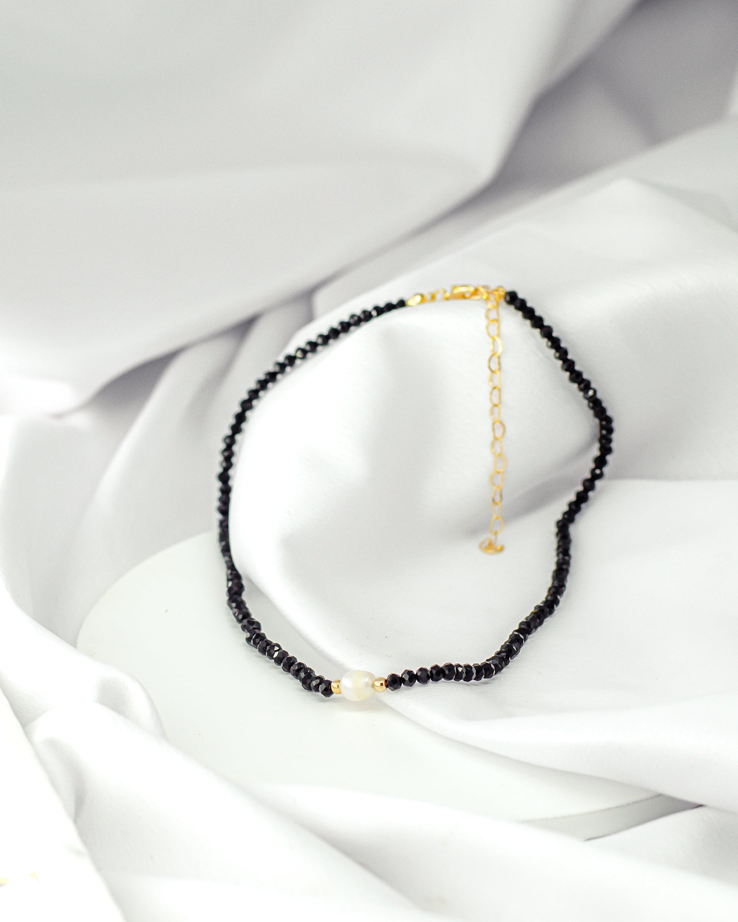 Choker Cristal Preto e Pérola de Água Doce